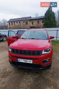Внедорожник / Кроссовер Jeep Compass 2017 в 