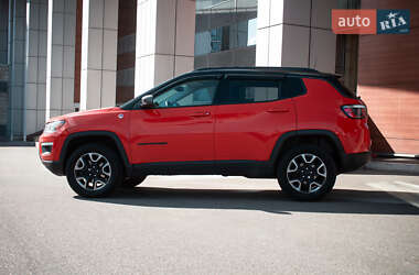 Позашляховик / Кросовер Jeep Compass 2017 в 