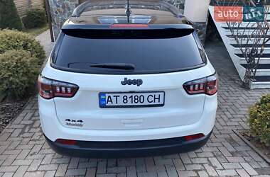 Внедорожник / Кроссовер Jeep Compass 2018 в 