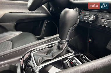 Внедорожник / Кроссовер Jeep Compass 2022 в 