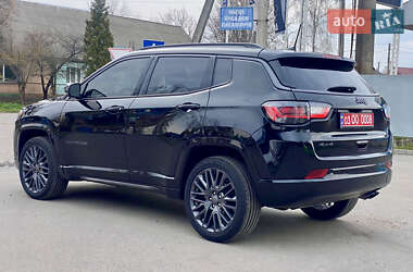 Внедорожник / Кроссовер Jeep Compass 2022 в 