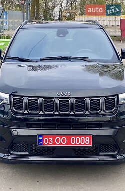 Внедорожник / Кроссовер Jeep Compass 2022 в 