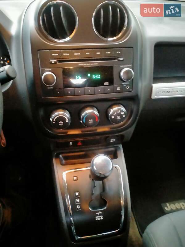 Внедорожник / Кроссовер Jeep Compass 2013 в Ровно