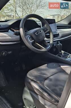Внедорожник / Кроссовер Jeep Compass 2023 в 
