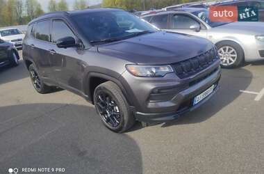 Внедорожник / Кроссовер Jeep Compass 2022 в 