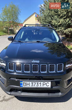 Внедорожник / Кроссовер Jeep Compass 2017 в Ужгороде