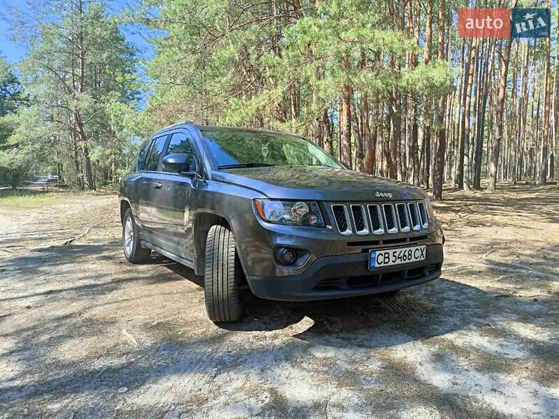Внедорожник / Кроссовер Jeep Compass 2016 в 