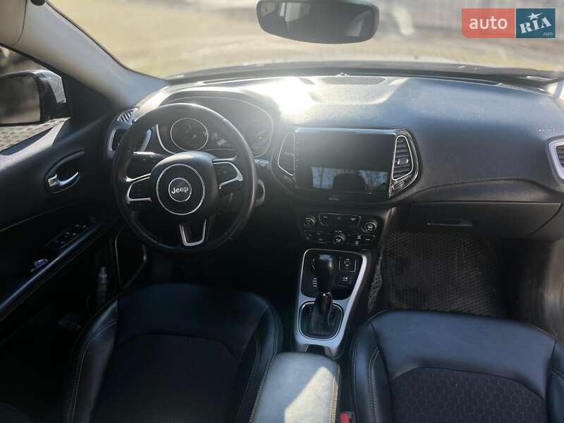 Позашляховик / Кросовер Jeep Compass 2017 в Полтаві