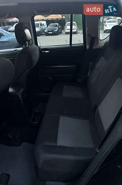 Внедорожник / Кроссовер Jeep Compass 2011 в 