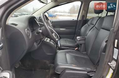 Позашляховик / Кросовер Jeep Compass 2015 в 