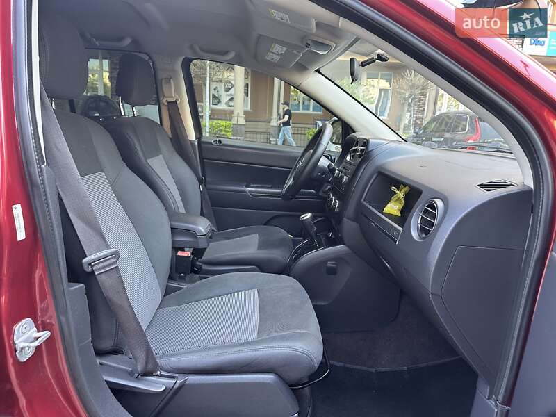 Внедорожник / Кроссовер Jeep Compass 2013 в Киеве
