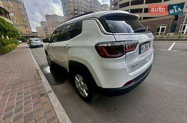 Позашляховик / Кросовер Jeep Compass 2021 в 
