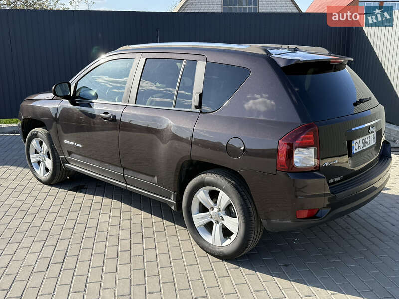 Внедорожник / Кроссовер Jeep Compass 2014 в Черкассах