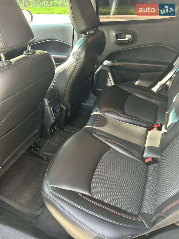 Внедорожник / Кроссовер Jeep Compass 2019 в Львове