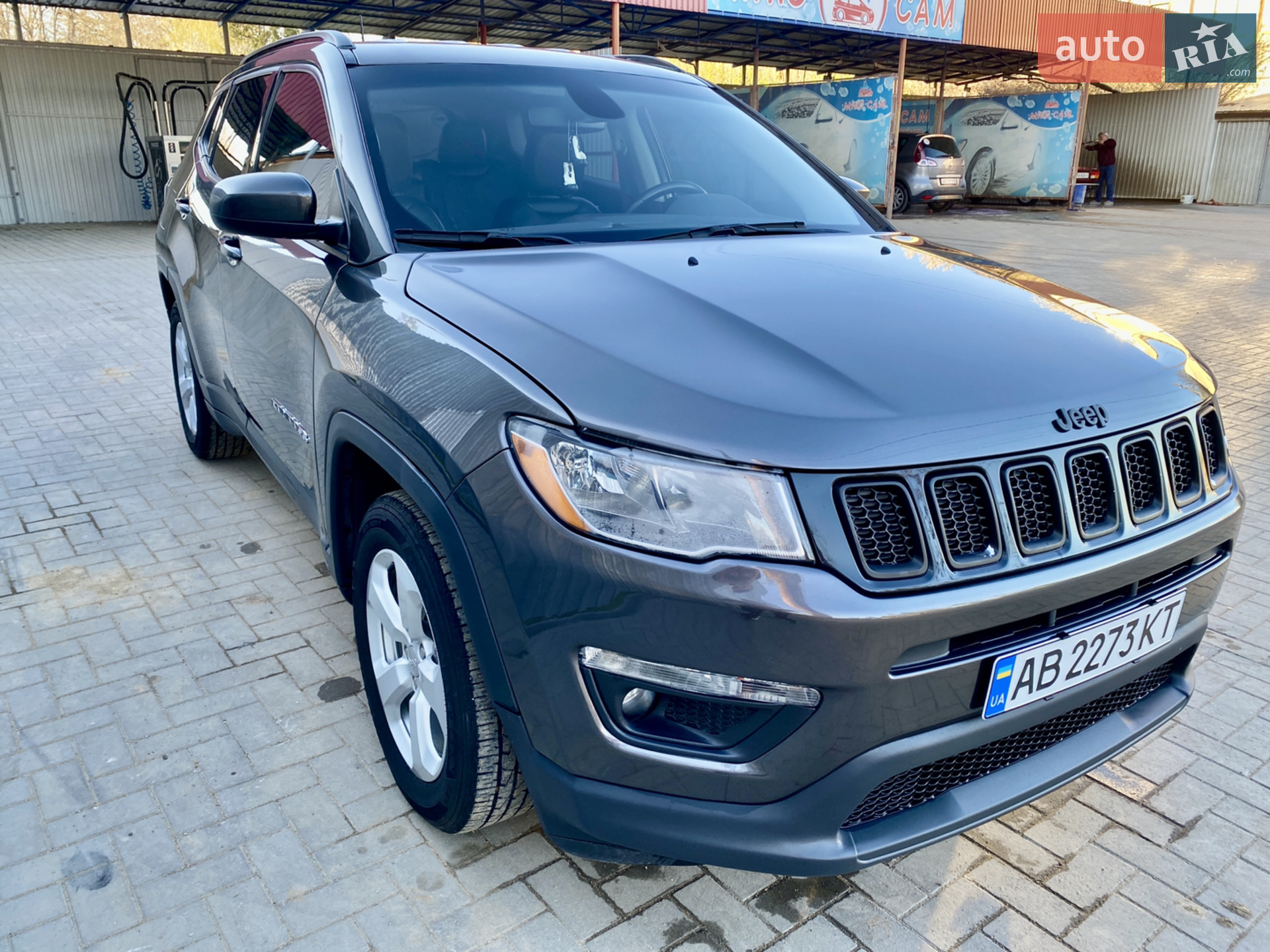 2019 Jeep Compass - мініатюра 2