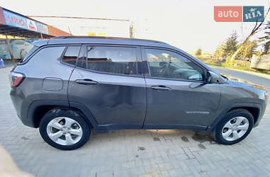 Внедорожник / Кроссовер Jeep Compass 2019 в 