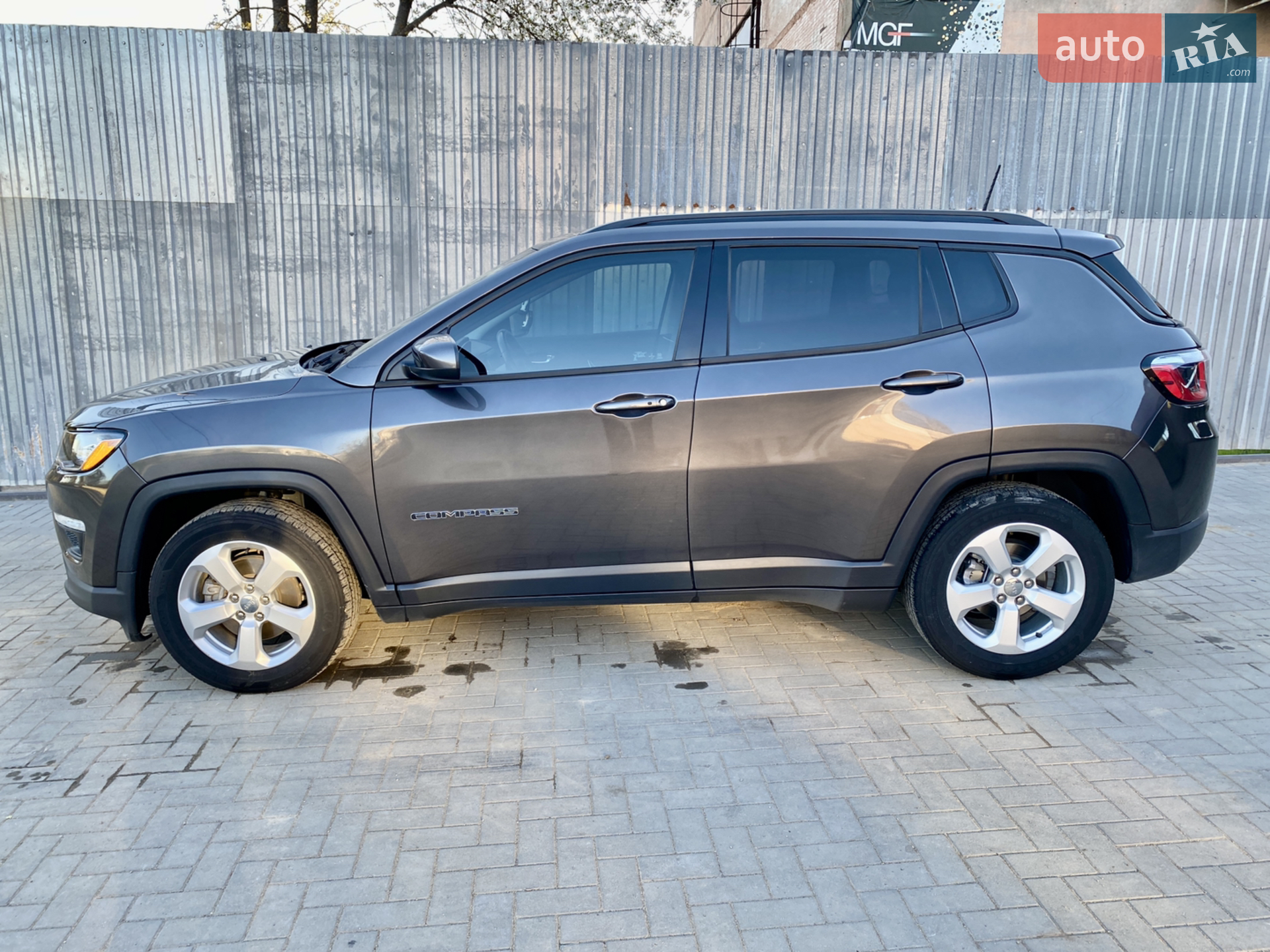 2019 Jeep Compass - мініатюра 7