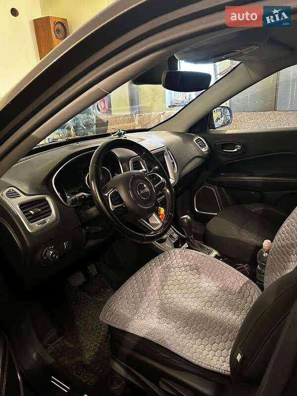 Позашляховик / Кросовер Jeep Compass 2020 в Світловодську