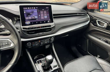 Позашляховик / Кросовер Jeep Compass 2022 в 
