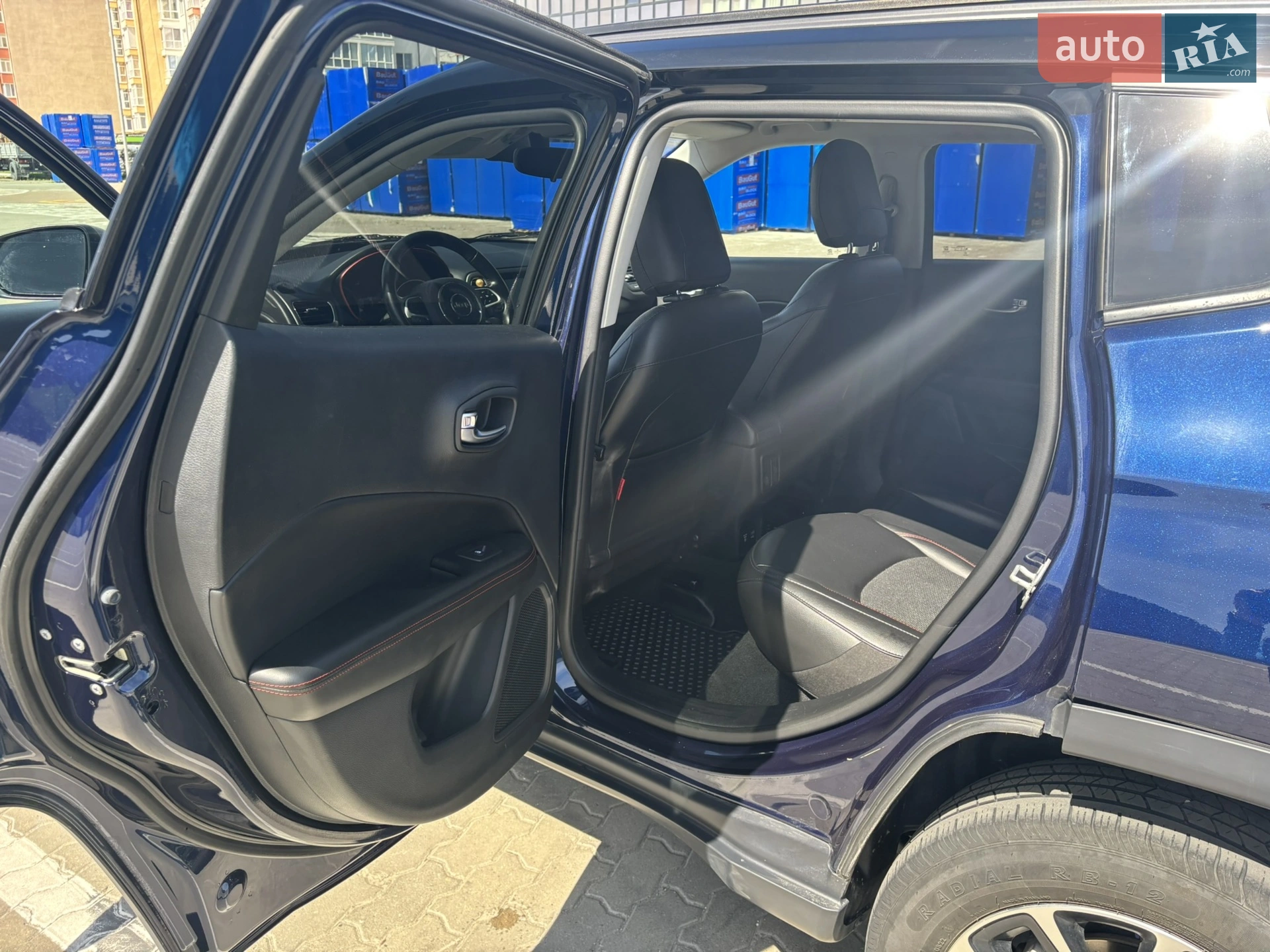 2019 Jeep Compass - мініатюра 26