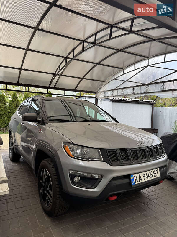 Внедорожник / Кроссовер Jeep Compass 2020 в 