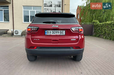 Внедорожник / Кроссовер Jeep Compass 2017 в 
