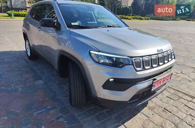 Позашляховик / Кросовер Jeep Compass 2022 в 