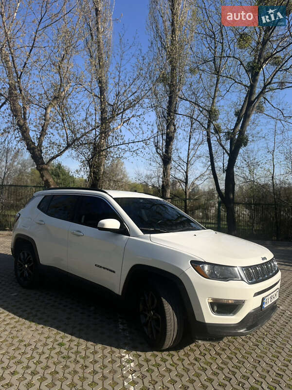 Позашляховик / Кросовер Jeep Compass 2017 в Полтаві