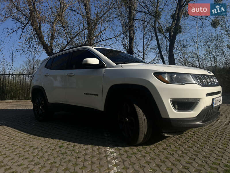 Позашляховик / Кросовер Jeep Compass 2017 в Полтаві