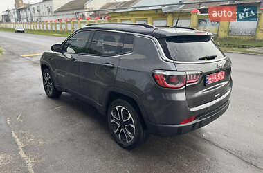 Внедорожник / Кроссовер Jeep Compass 2022 в 