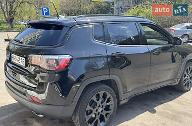 Позашляховик / Кросовер Jeep Compass 2021 в 