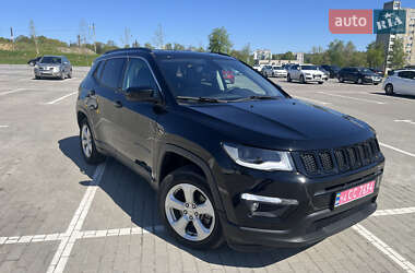 Позашляховик / Кросовер Jeep Compass 2019 в 