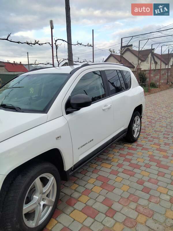 Позашляховик / Кросовер Jeep Compass 2011 в Золочеві