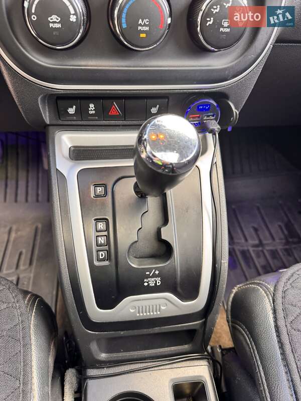 Внедорожник / Кроссовер Jeep Compass 2016 в Ивано-Франковске