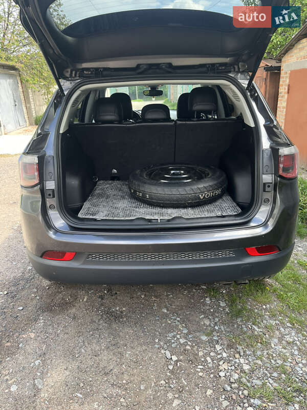 Позашляховик / Кросовер Jeep Compass 2019 в Борисполі фото 12 Позашляховик / Кросовер Jeep Compass 2019 в Борисполі