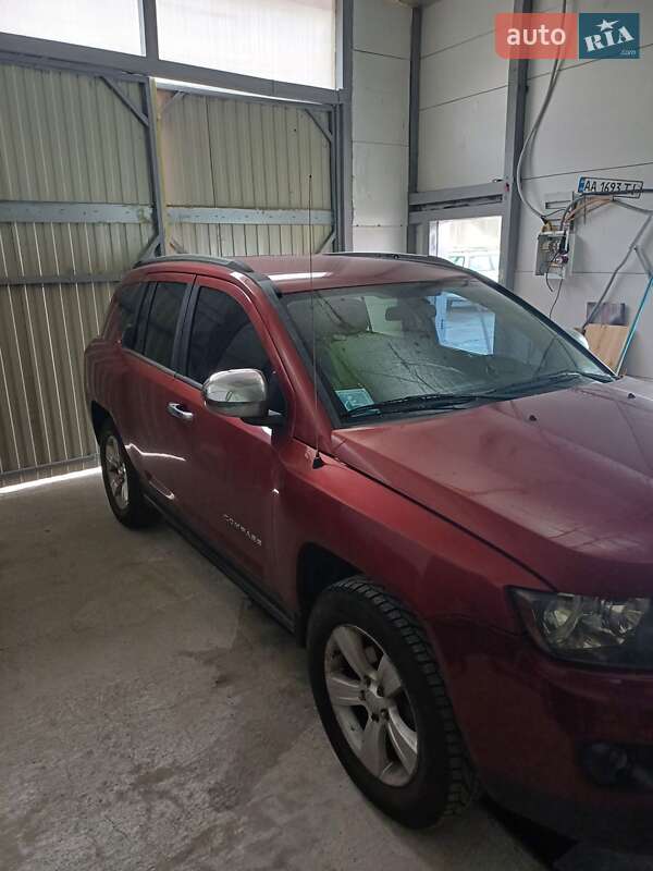 Позашляховик / Кросовер Jeep Compass 2013 в Києві