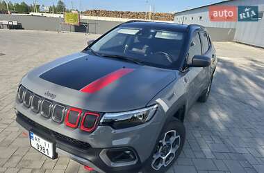 Внедорожник / Кроссовер Jeep Compass 2021 в 
