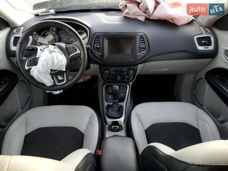 Внедорожник / Кроссовер Jeep Compass 2017 в Львове