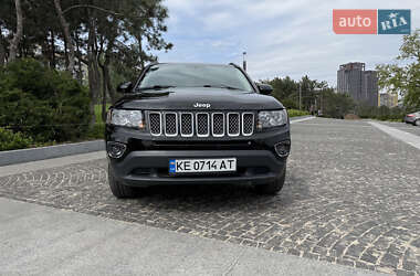 Внедорожник / Кроссовер Jeep Compass 2016 в 