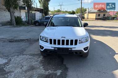 Внедорожник / Кроссовер Jeep Compass 2016 в Николаеве