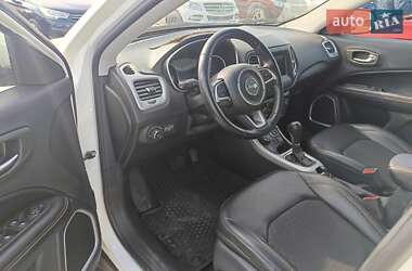 Внедорожник / Кроссовер Jeep Compass 2020 в 