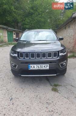 Позашляховик / Кросовер Jeep Compass 2017 в 