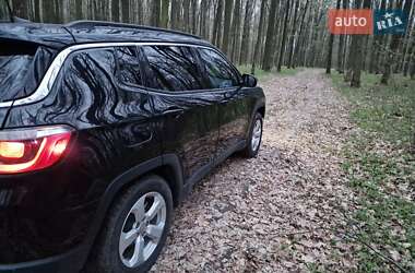Внедорожник / Кроссовер Jeep Compass 2017 в 