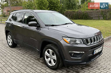 Внедорожник / Кроссовер Jeep Compass 2018 в 
