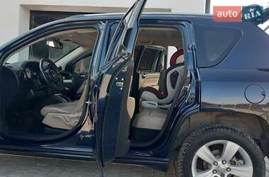 Позашляховик / Кросовер Jeep Compass 2014 в 