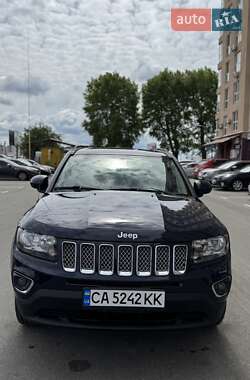 Внедорожник / Кроссовер Jeep Compass 2016 в Киеве