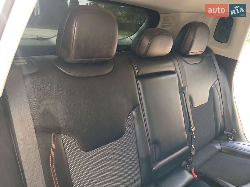 Внедорожник / Кроссовер Jeep Compass 2020 в Ивано-Франковске фото 38 Внедорожник / Кроссовер Jeep Compass 2020 в Ивано-Франковске