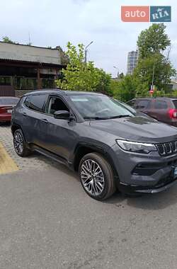 Внедорожник / Кроссовер Jeep Compass 2024 в 