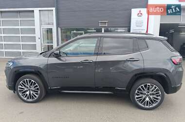 Внедорожник / Кроссовер Jeep Compass 2024 в 