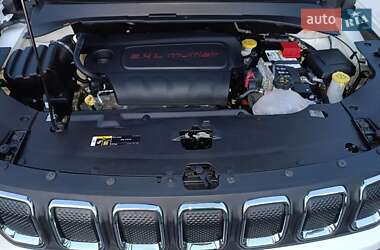 Позашляховик / Кросовер Jeep Compass 2022 в 